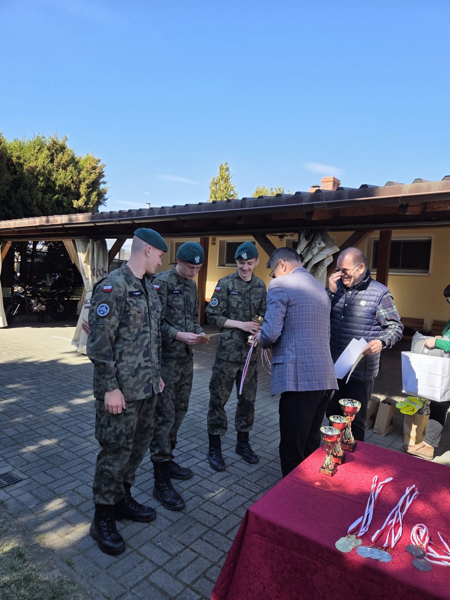 Nasi kadeci "Sprawni jak żołnierze"